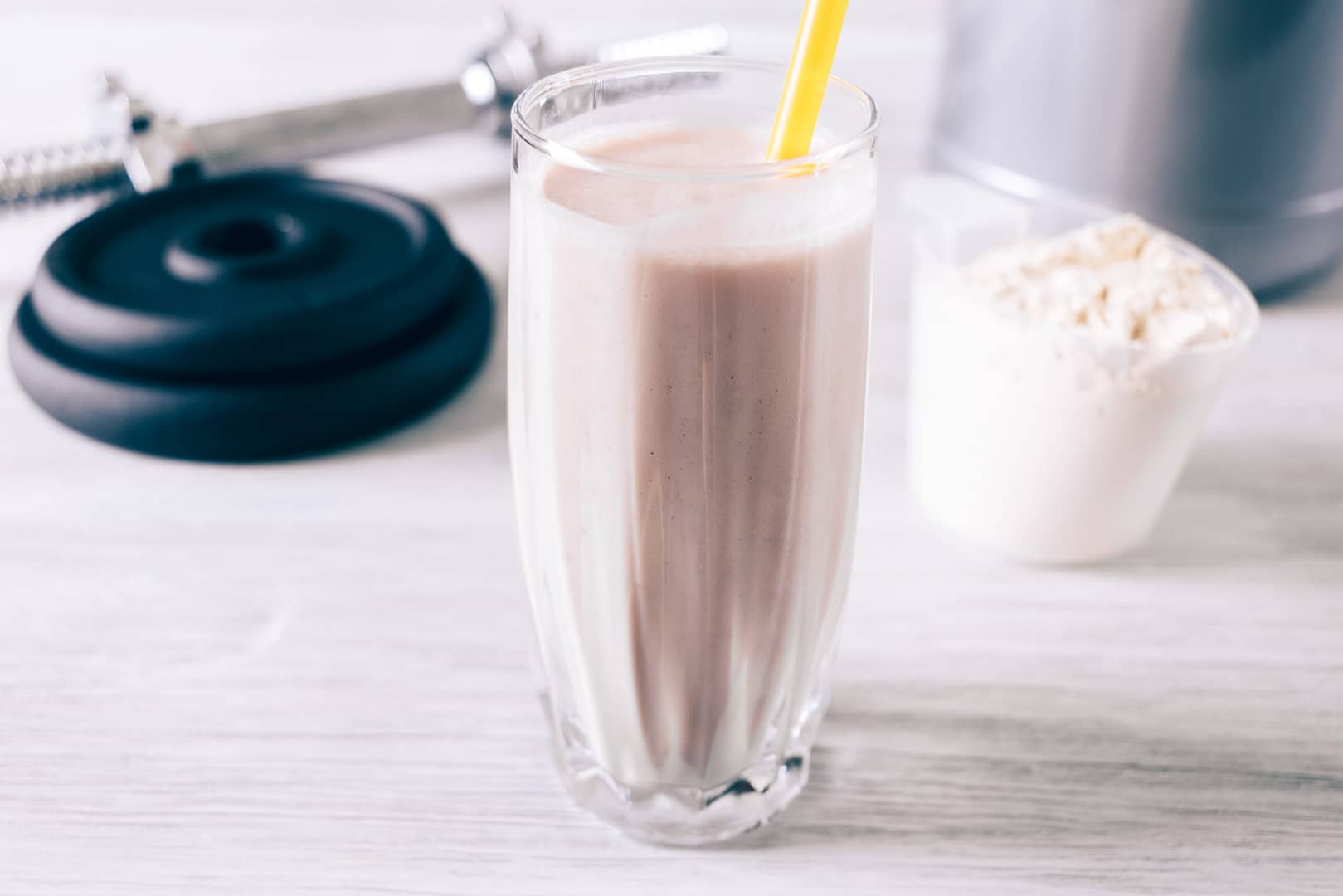 Protein shakes are a great option for a meal replacement plan.